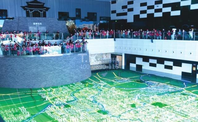 城市規(guī)劃館展館觸控一體機 (1)